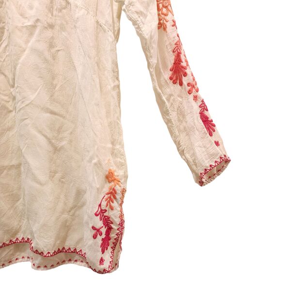 Johnny Was Women Cream Embroidered Cupra Rayon Keyhole Neck Tunic Top Size Small - Picture 7 of 10